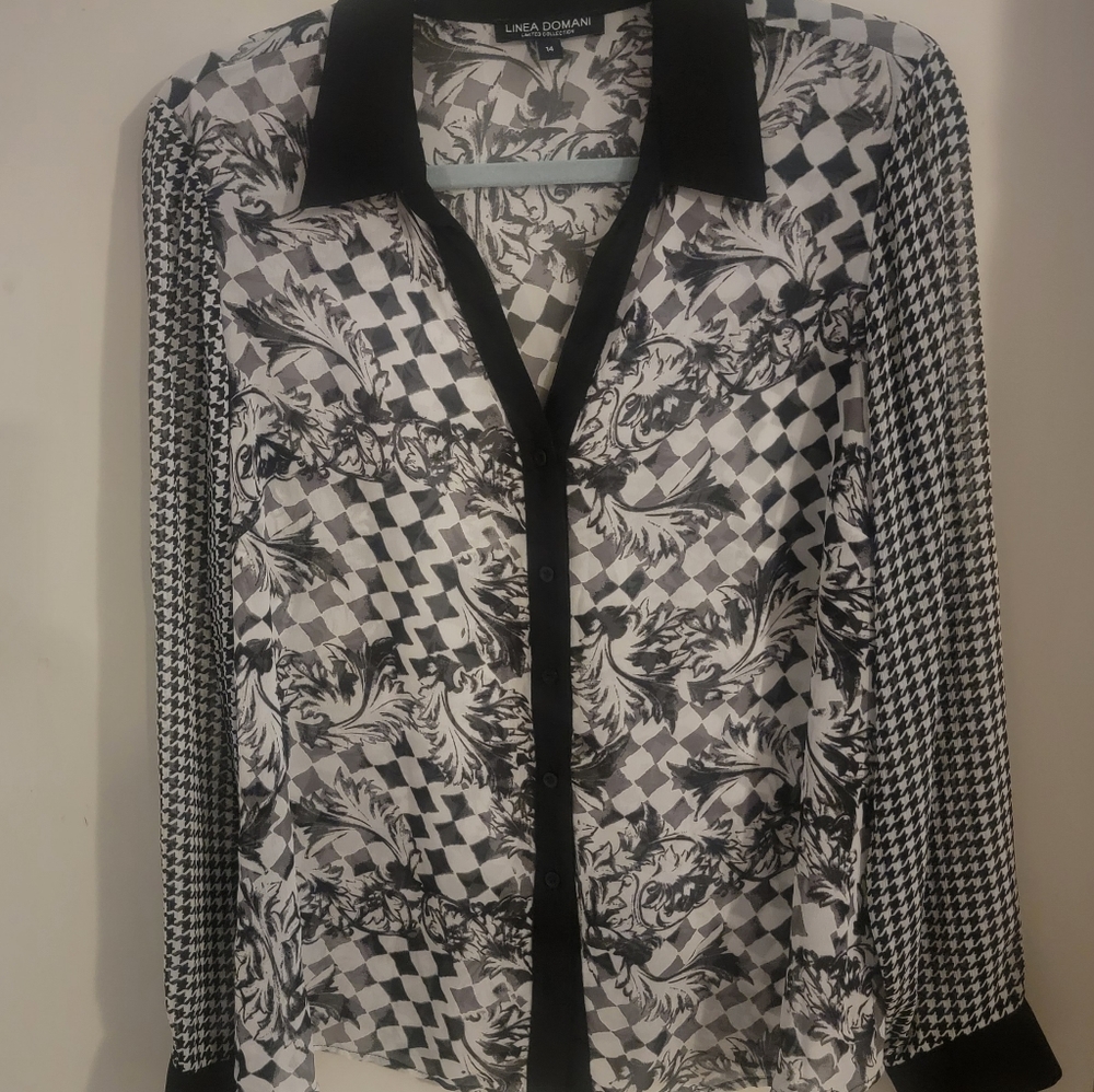 Black & white top